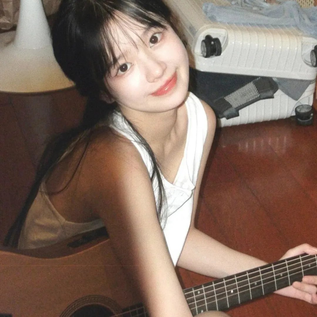小小姐们 封面